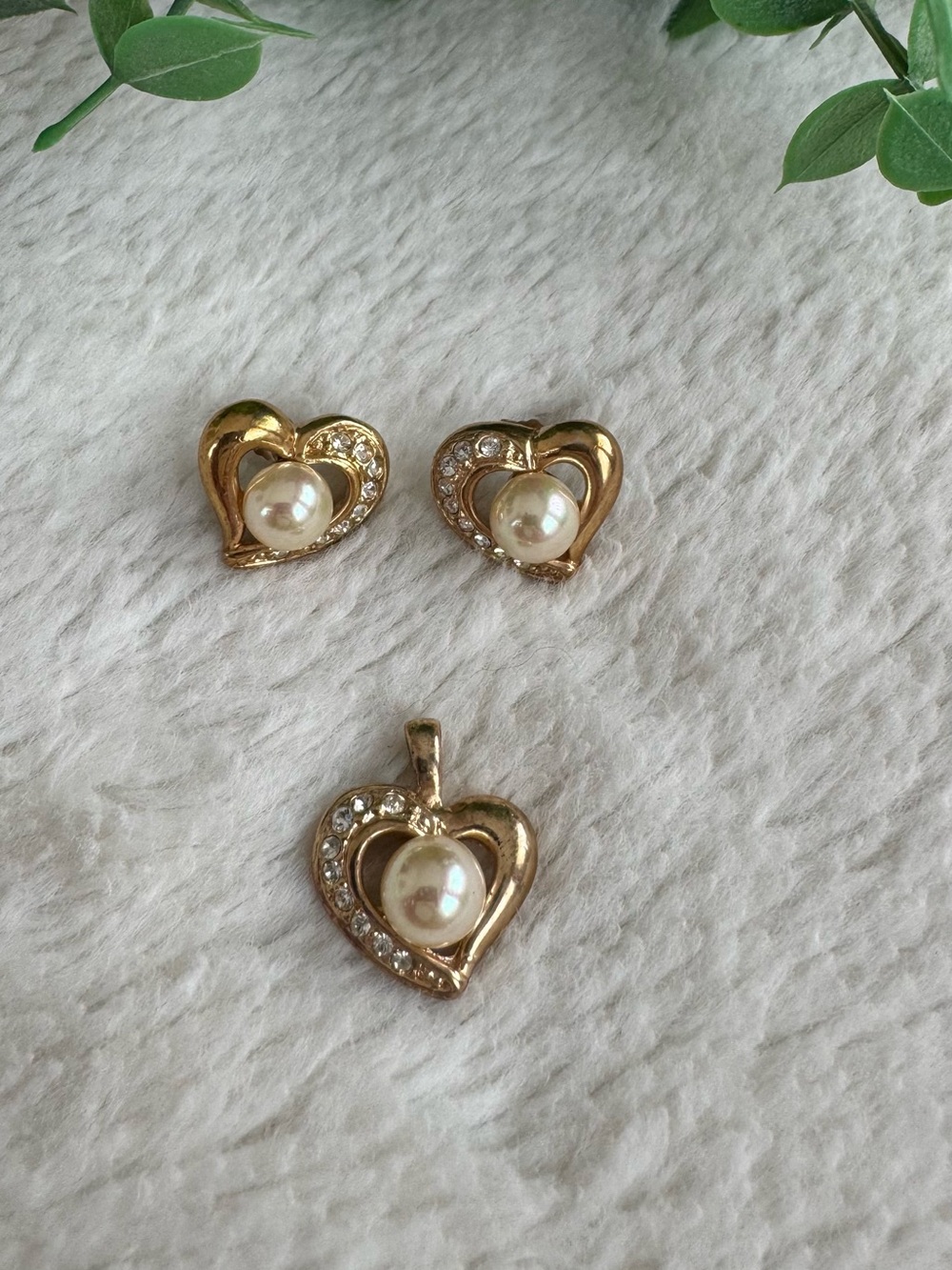 Vintage ROMAN 14k Gold Filled Heart Pearl Pendant & Stud Earrings Set